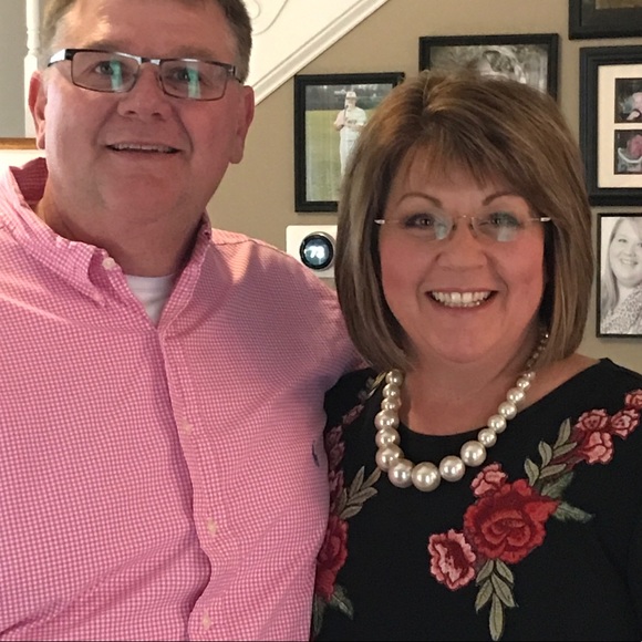 Meet your Posher, Valerie - Picture 2 of 6